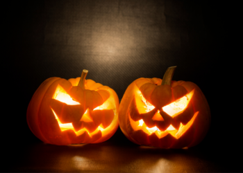 Concurso de puertas de Halloween en L’Ablanu